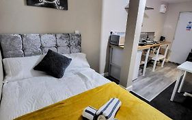 Easy Living Nottingham - The Albany